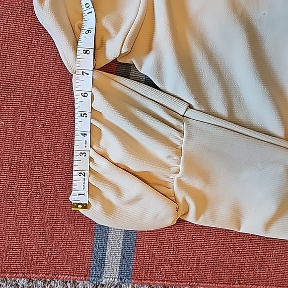 STUNNING FULL CIRCLE TRENDS/SHEIN 3X - BULK TOPS - Picture 11 of 12